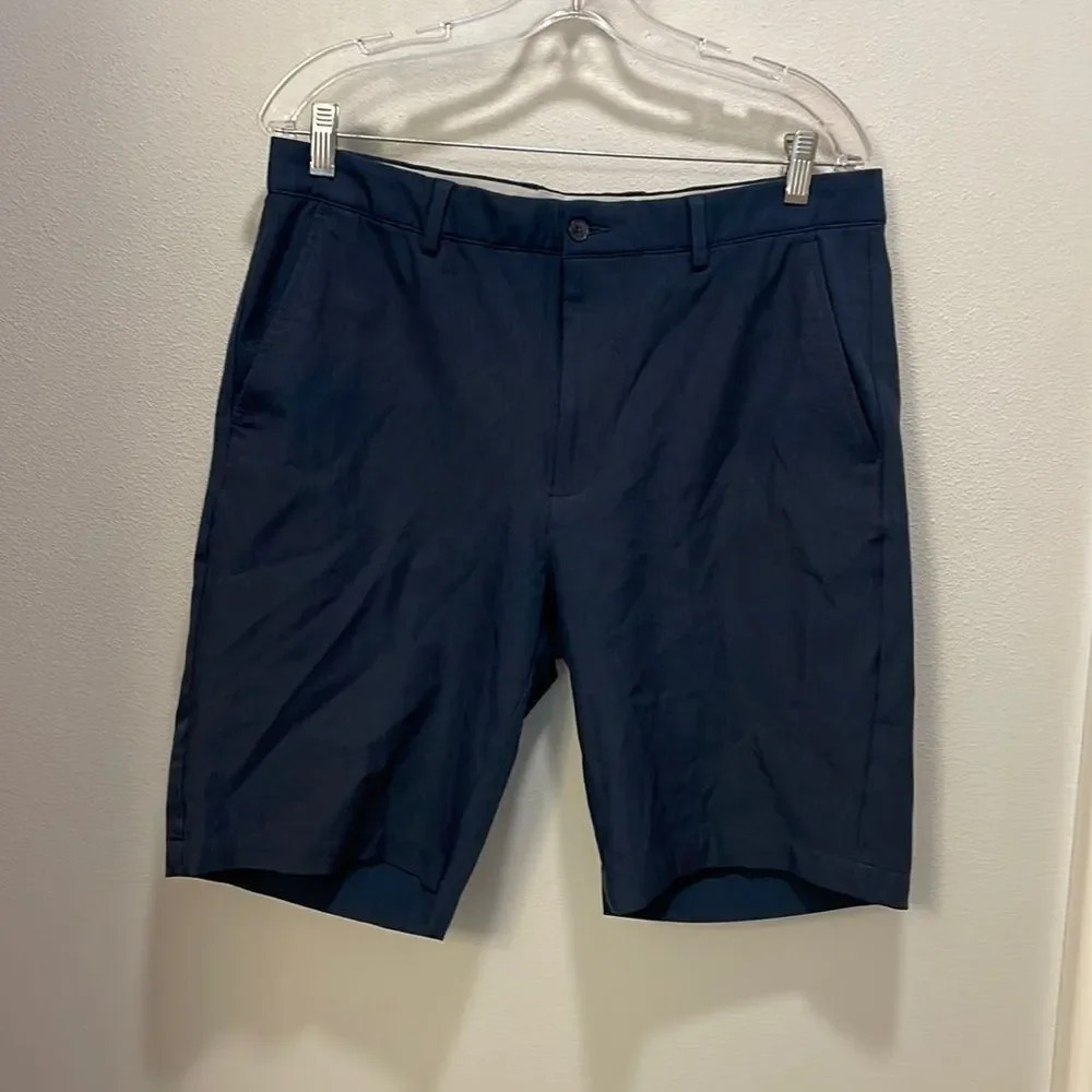 GREG Norman Collection Mens navy blue shorts